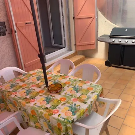 House T3 For 6 People Frontignan